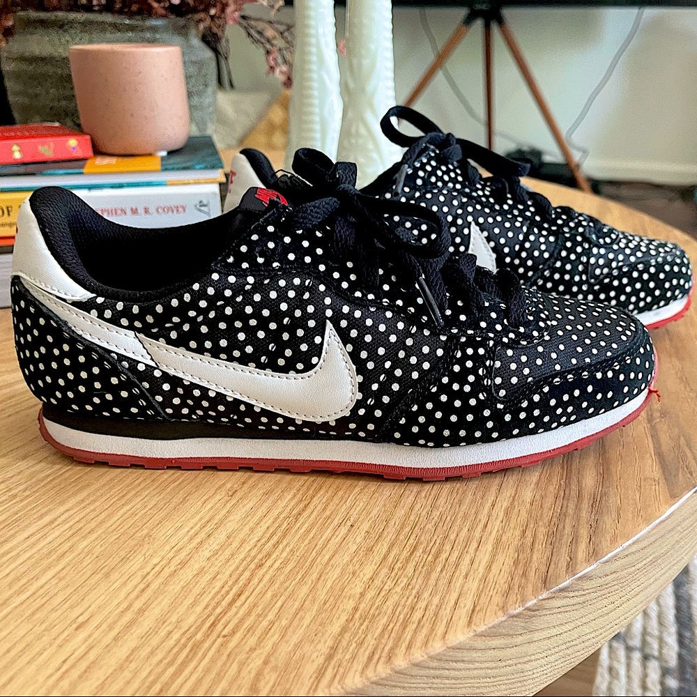 Nike Gennico Polka Dot Sneakers